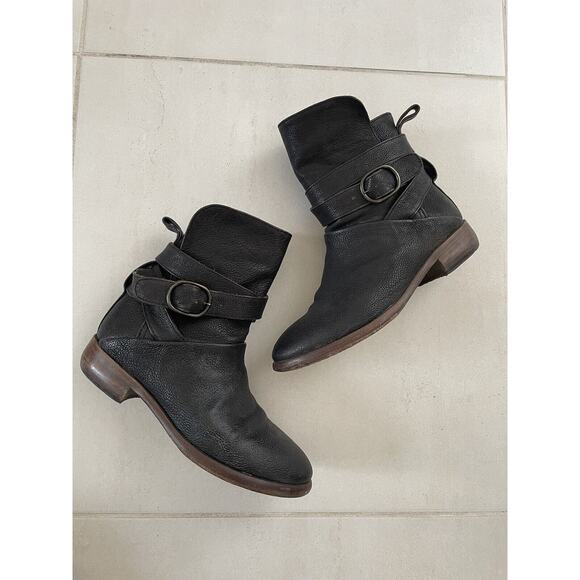 P. Monjo Ankle Boots Strappy Pull On Leather FLAWS - Picture 2 of 12